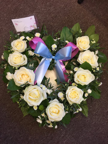 Heart Rose Wreath Cream