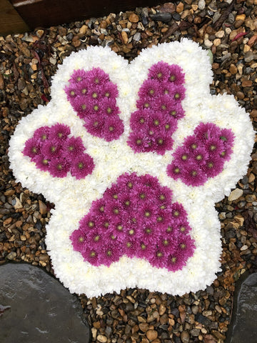 Paw Print Tribute