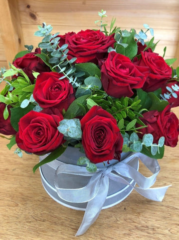 Valentine's Day Luxury Red Rose Hat Box