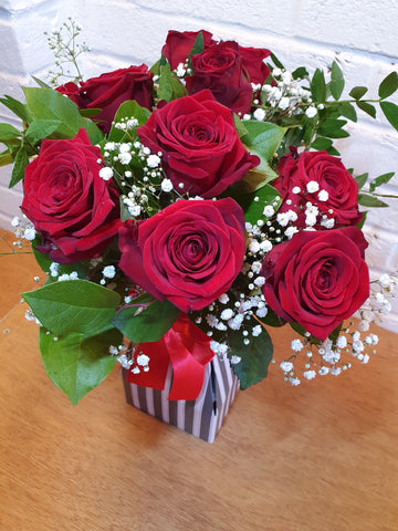 Valentine's Day Luxury Red Roses